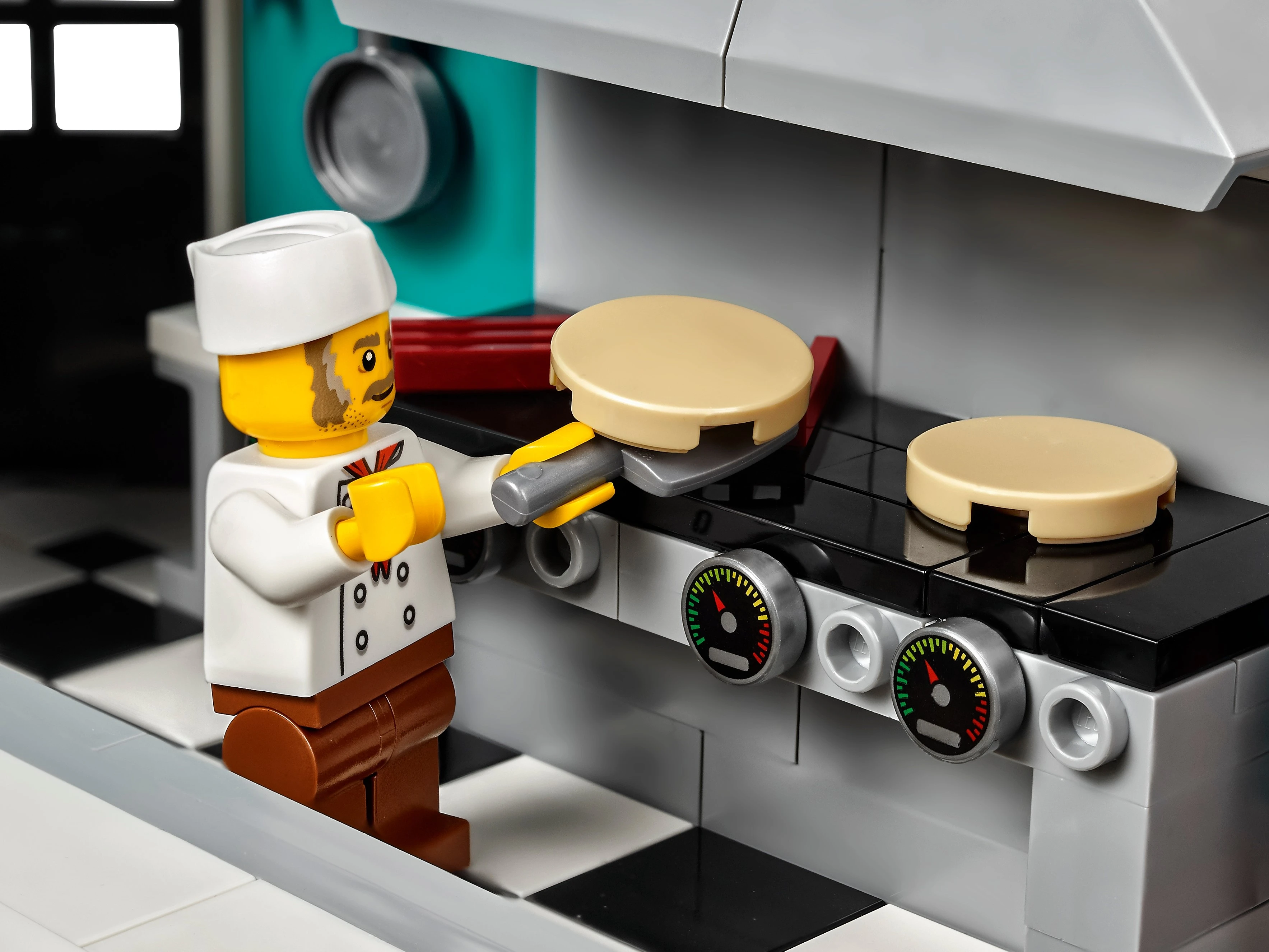 LEGO Downtown Diner 10260 Alt12