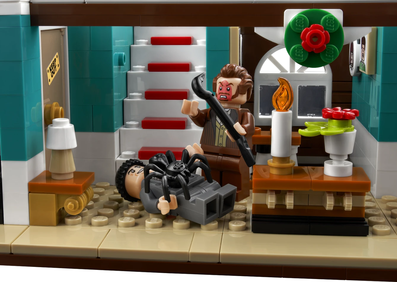 LEGO Home Alone 21330 Alt1