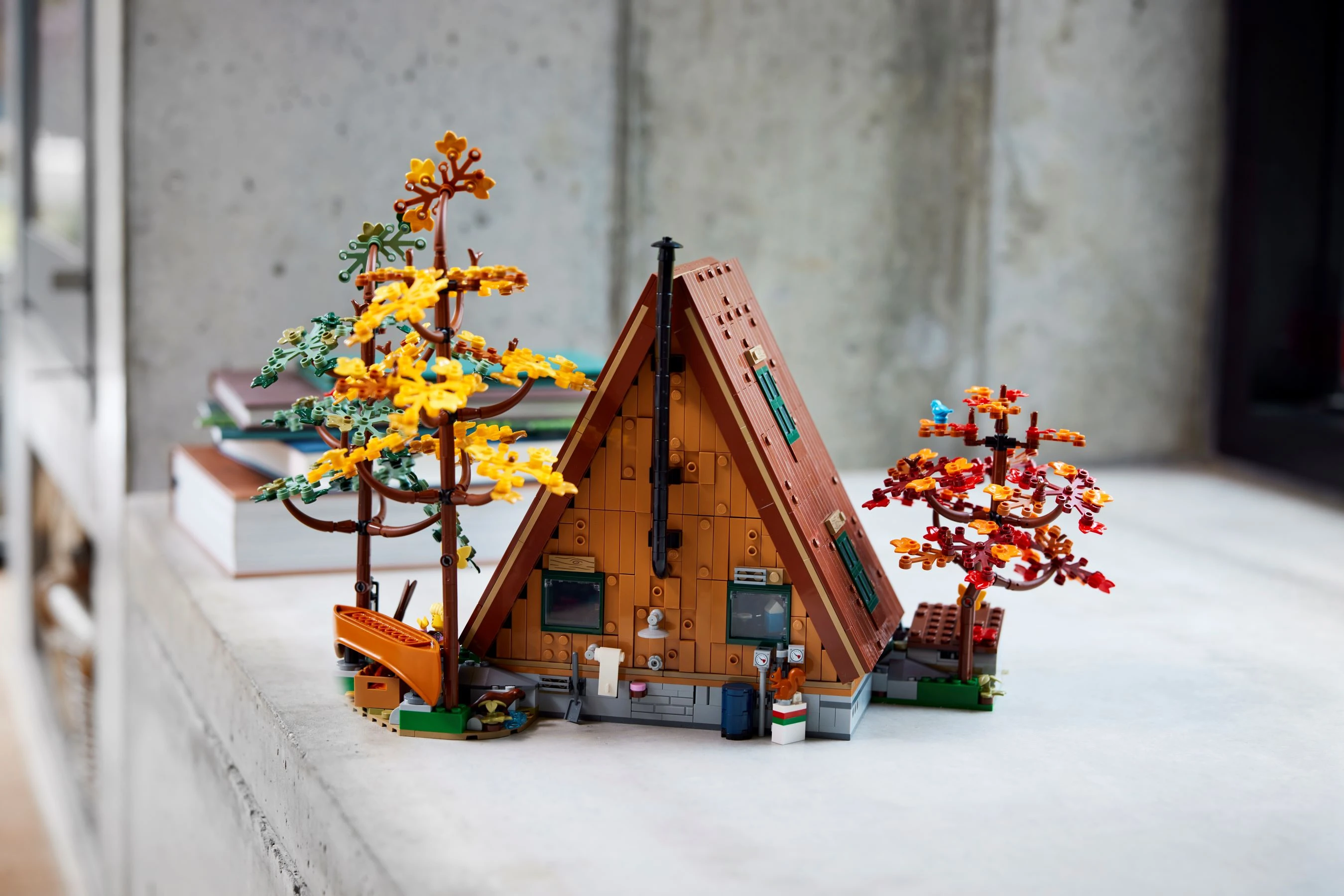 LEGO A-Frame Cabin 21338 Alt16