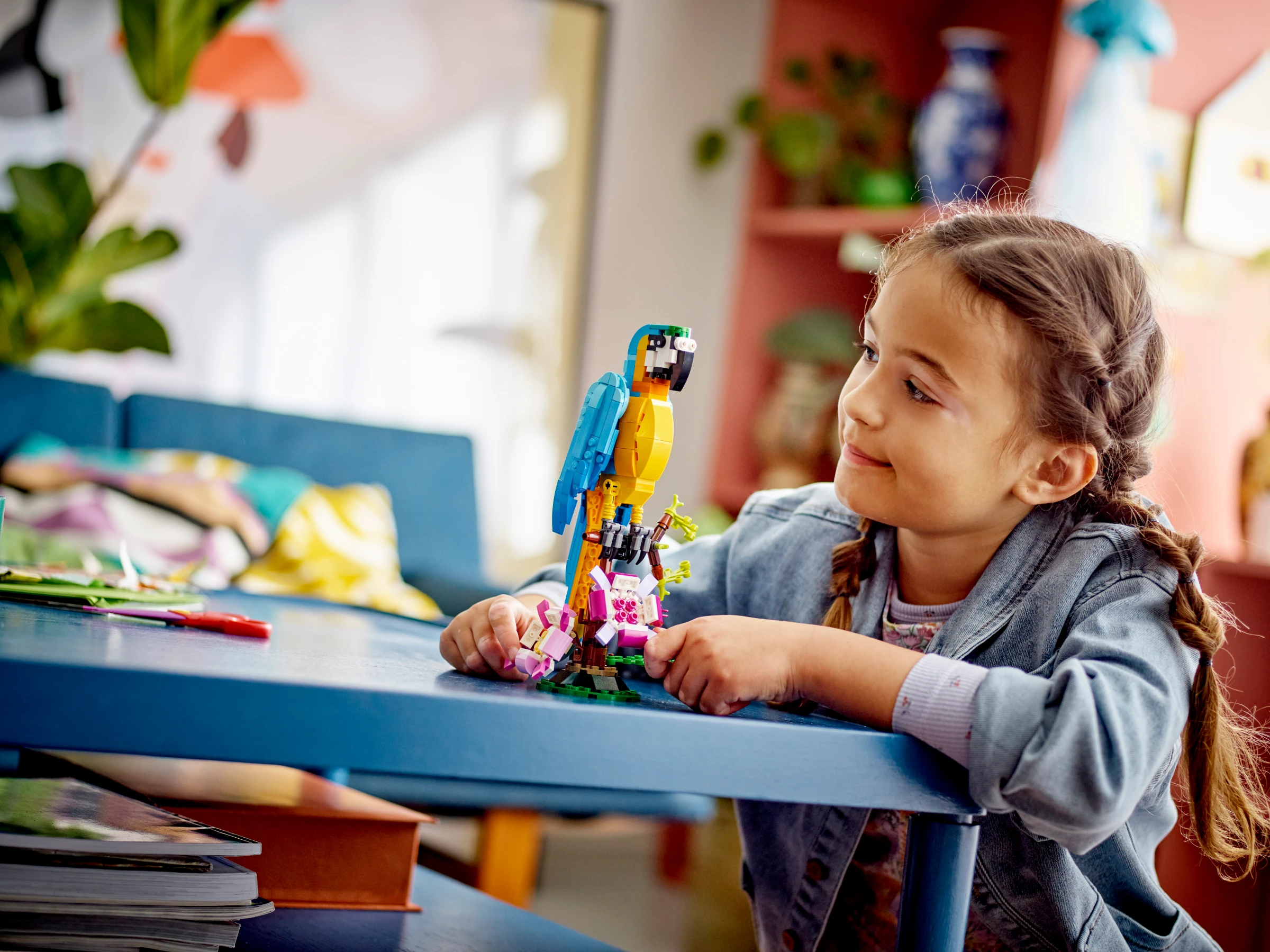 LEGO Exotic Parrot 31136 Alt8